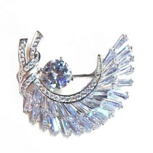 Elegant Wing Shaped Brooch