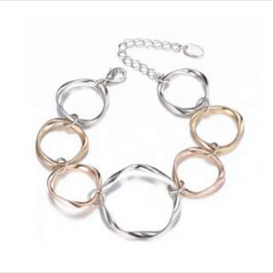 Interlocking Ring Rose Gold Metal Bracelet