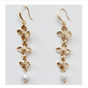 Hanging Flower Design Water Drop Pearl Earrings